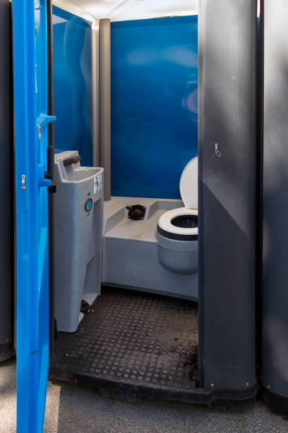 Portable Toilet Options We Offer in Hurstbourne Acres, KY