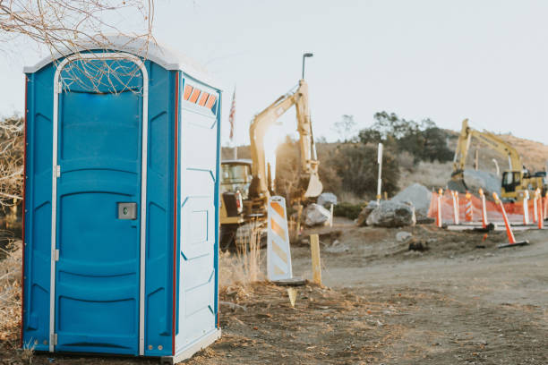 Best Portable toilet rental cost  in Hurstbourne Acres, KY